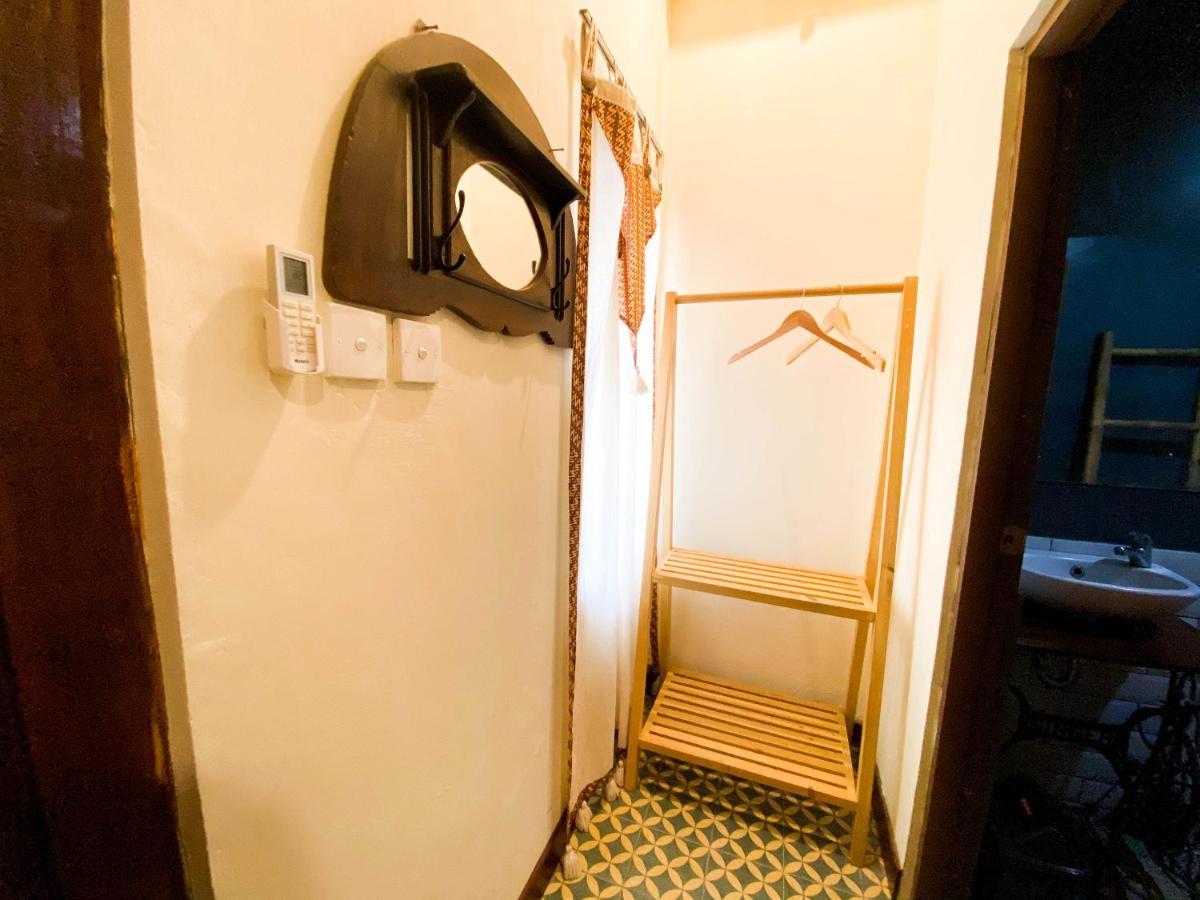 Hinggil Homestay Syariah Malioboro Yogya Mitra Reddoorz Yogyakarta Ngoại thất bức ảnh